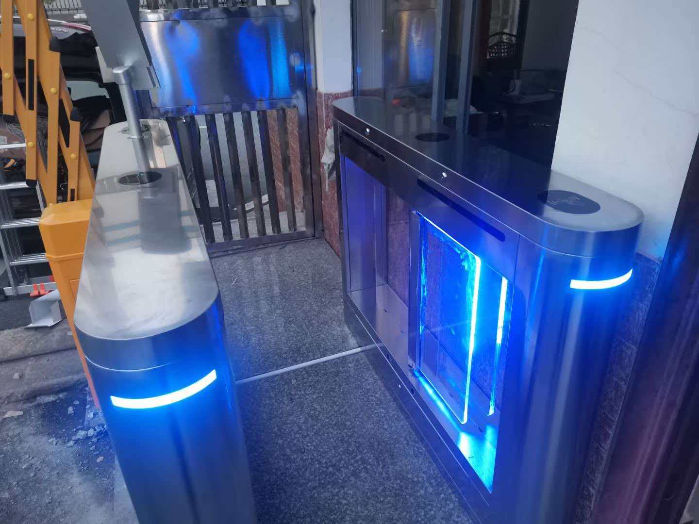 株洲门禁道闸一体化-门禁+道闸联动管理